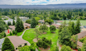 menlo campus green